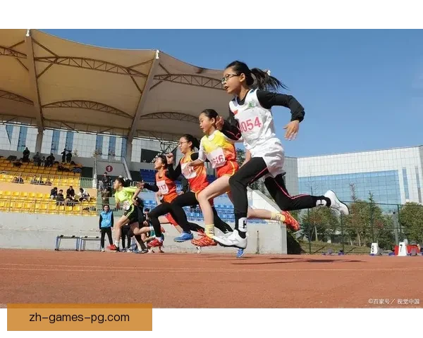 体操赛事精彩纷呈，一触即发