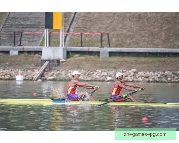 全球热门赛艇直播大揭秘，精彩赛况尽收眼底