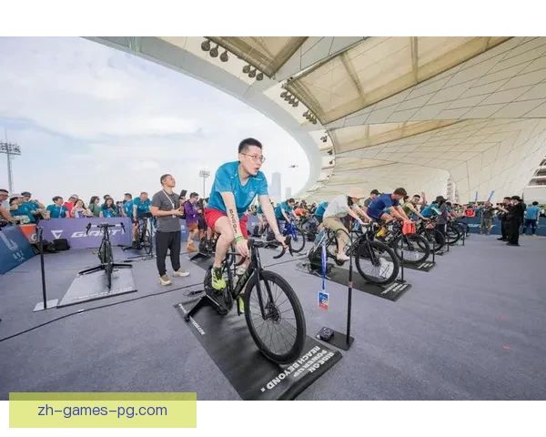 铁人三项竞赛：挑战极限，争夺积分霸主