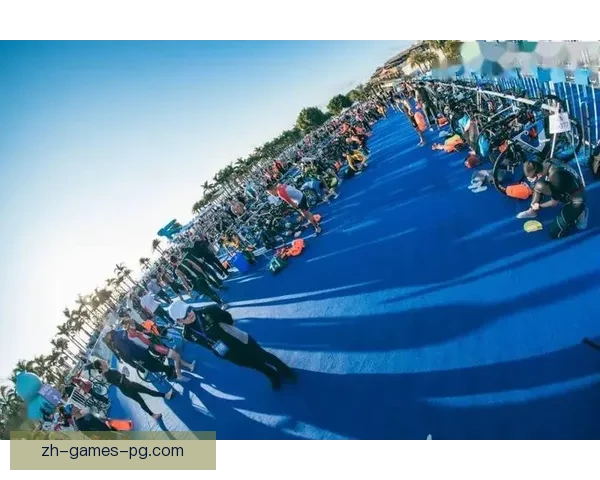 铁人三项公开赛：极限挑战者的荣耀风采